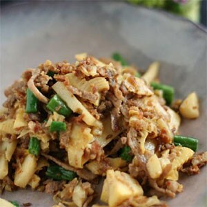 レシピエ 七生さんの「たけのこと豚肉のからし炒め」