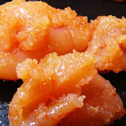 ふぞろいがむしろ使いやすい。無着色の明太子
