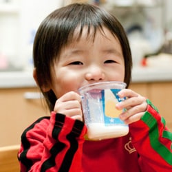 牛乳 北海道根釧地区 MILK(ミルク)