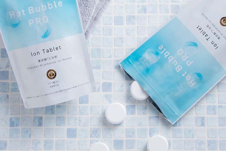 �d�Y�_�C�I�������� �z�b�g�o�u���v��_�R���e���c