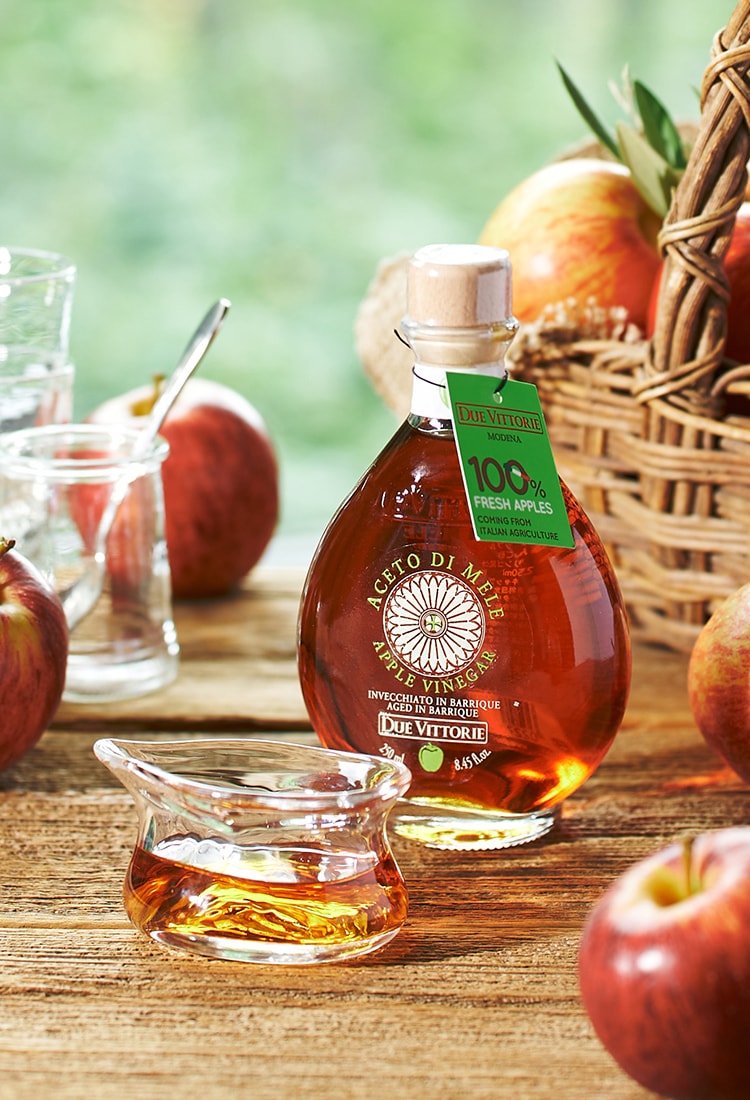 �A�b�v���r�l�K�[���z���C�g�o���T�~�R�|�\��