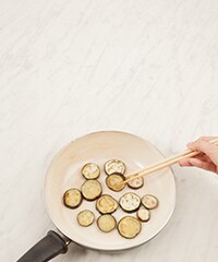 Kit3人前 鶏とたっぷり野菜のコクありトマト煮 有機野菜 通販 oisix おいしっくす Kit3人前 鶏とたっぷり野菜のコクありトマト煮 有機野菜 通販 oisix おいしっくす