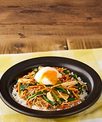 ビビンバ★ Kit3人前／ジューシーそぼろと野菜のビビンバ|ISETAN DOOR