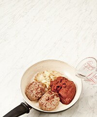 Kit2人前 洋食屋さん風デミ煮込みハンバーグ 有機野菜 通販 oisix おいしっくす Kit2人前 洋食屋さん風デミ煮込みハンバーグ 有機野菜 通販 oisix おいしっくす