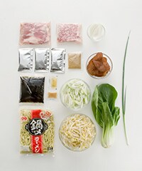 Kit]〆はまぜ麺！黒ごま担々風中華鍋|有機野菜 通販 Oisix