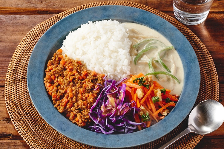 Kit2人前／【超ラク】2種楽しめる合いがけカレー|有機野菜 通販 Ｏｉｓｉｘ(おいしっくす)