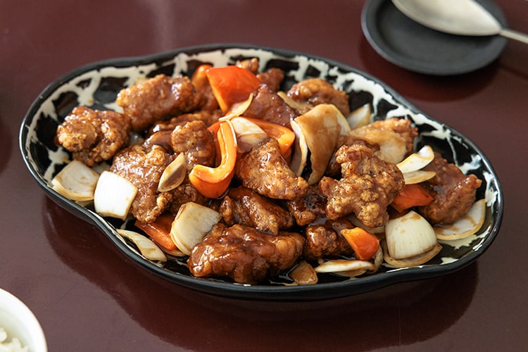 Kit]栗原はるみの黒酢の酢豚|有機野菜 通販 Oisix