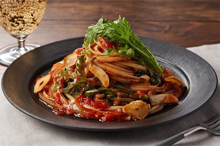 Kit2�l�O�^[PlantOisix]�t�e�ƃg�}�g�̃����O�C�l