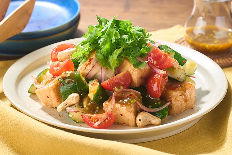 Kit2�l�O�^[PlantOisix]����p�N�`�[�ƌ��g���̃T���_