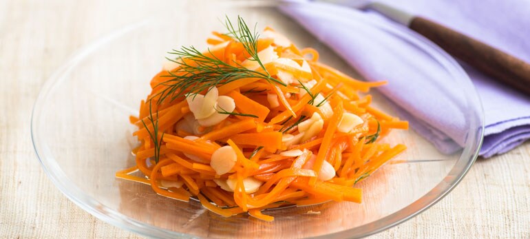 サラダKit]ハーブとナッツ香るたつやのにんじんラペ|有機野菜 通販