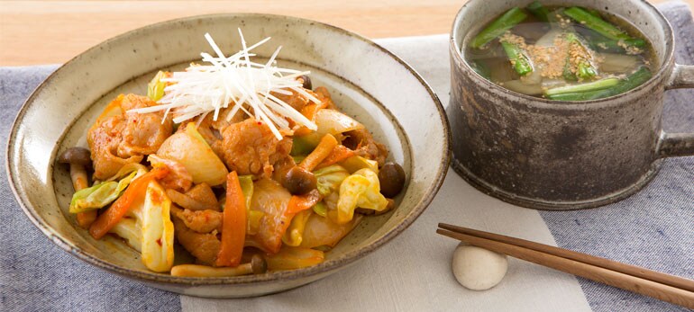 Kit2人前／たっぷり野菜の旨辛！豚キムチ|有機野菜 通販 Oisix