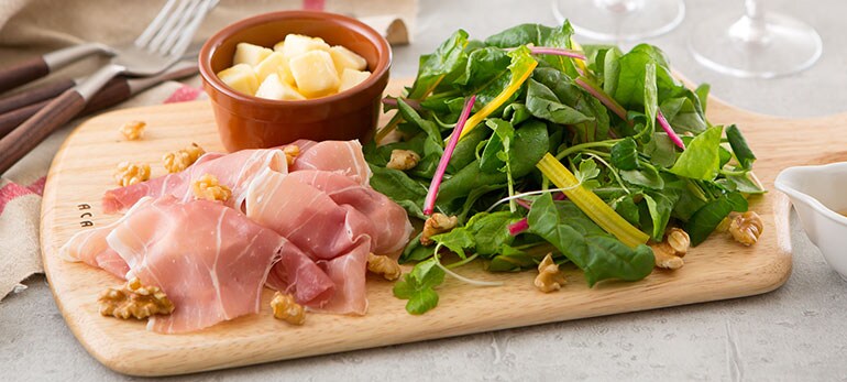 Kit]おうちでデリ風！生ハムと4種リーフサラダ|有機野菜 通販