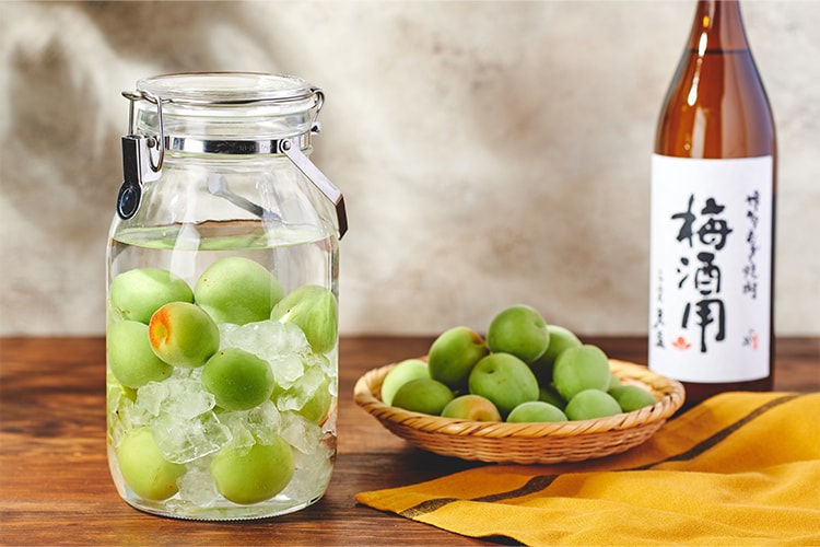 Kit]梅1kg！手もぎ梅で作る梅酒(梅・砂糖)|有機野菜 通販 Oisix