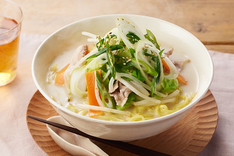麺Kit]九条ねぎのせ！4種野菜の白湯ラーメン|有機野菜 通販