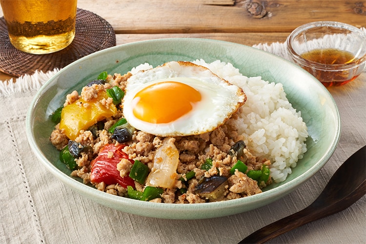 Kit]【超ラク】辛くない！野菜ジューシーガパオ|有機野菜 通販