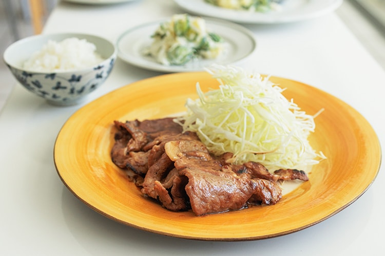Kit]栗原はるみの豚のしょうが焼き|有機野菜 通販 Oisix