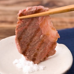 とろけるおいしさ宮崎黒毛和牛