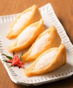 煮ずに、そのままごはんをつめるだけ!