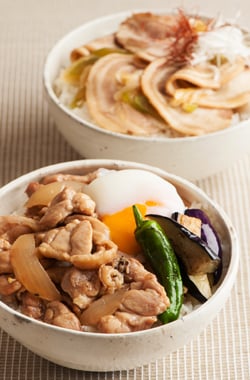 豚チャーシュー丼&鶏もも肉照り焼き丼
