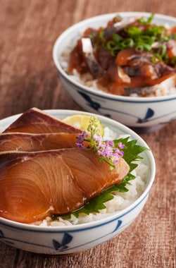 おだしの効いた漬け丼シリーズ