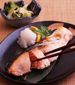 びっくりするほどの脂のりのよさ!初夏を告げる時鮭