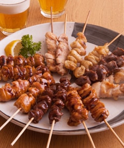 ぷりっぷりでやわらかいジューシー焼き鳥