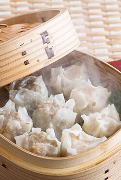 具材たっぷり!海鮮焼売と肉焼売も新登場!