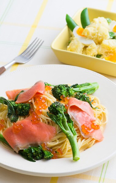 春色パスタとポテトサラダ