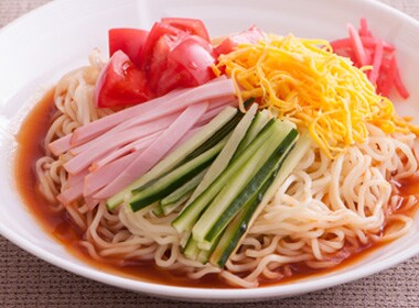 トマトを使った冷やし中華
