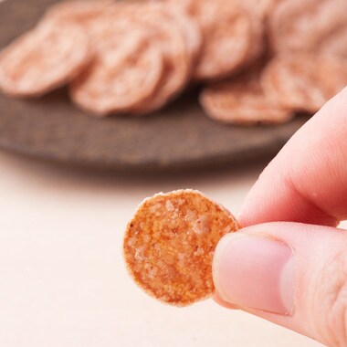߁[