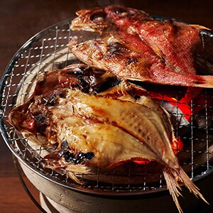 父の日はママにもおすそ分け！サントリー知多グルメセット　おつまみもお食事もOK お中元 ギフト 贈り物 ウイスキー 飲み比べ セット 選べる