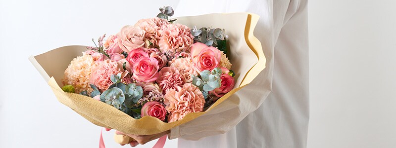 �J�[�l�[�V�����ȊO�ŕ�̓��ɐl�C�̉�