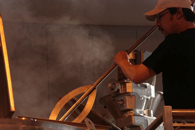 ���E�ň��������{�̒n�r�[��5�{�Z�b�g �R���e���c2