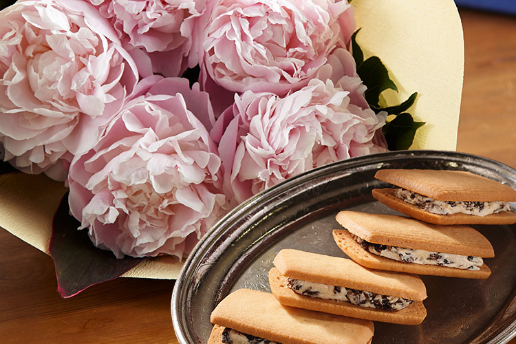 ���䉖�u�[�P �s���N