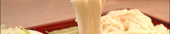 �H�c������g��낤�ǂ�l�ߍ��킹�h���Y�n�����I