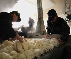 「昔ながらの手仕事でしか造らない」すべてはうまさのために