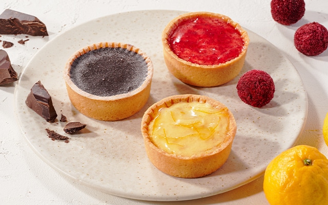 3種のチーズタルト（柚子、チョコ、やまもも）