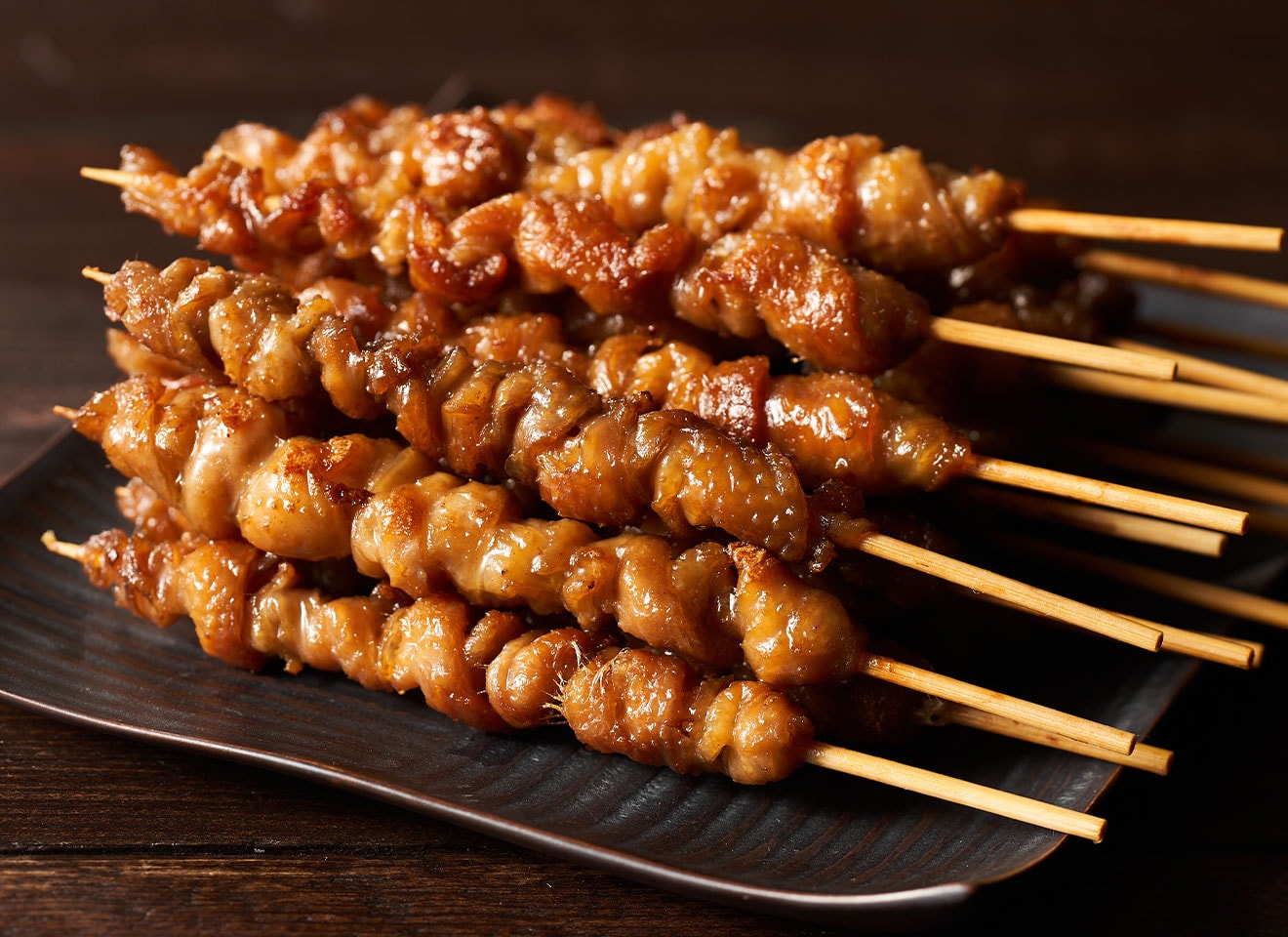 鶏皮 かわ屋 焼き鳥 串 40本セット 博多 グルメ お取り寄せ プレゼント やきとり 福よかマーケット ポイント5倍とり皮 鳥皮 とりかわ 博多とりかわ 鳥皮ぐるぐる巻き 送料無料 タレ 塩 20本 とりかわ串 とり皮串 焼き鳥 串焼き 博多名物  国産 福岡 鶏右衛門 おつまみ 酒の肴 お惣菜 グルメ ご当地グルメ | 伊藤家の食卓