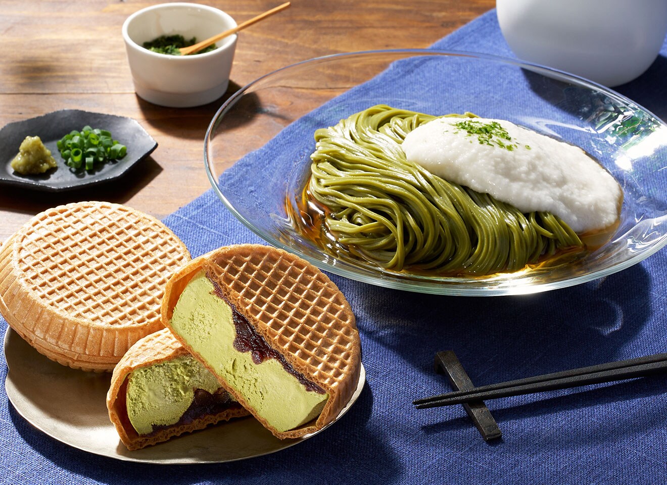 やまいも仕立てのもなかアイスと茶そばセット 浅草むぎとろ 公式通販 Oisixおうちレストラン おいしい 名店の看板メニューをお取り寄せ ギフトにもおすすめ