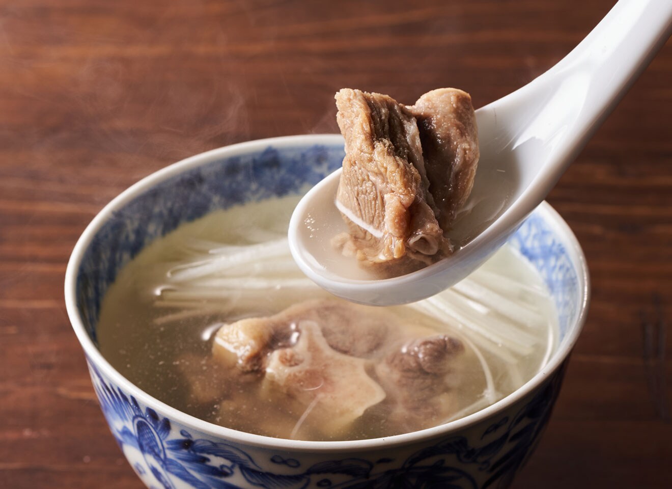 厚切り 仙台牛たん テールスープセット 利久 Oisixおうちレストラン ｏｉｓｉｘ産直おとりよせ市場