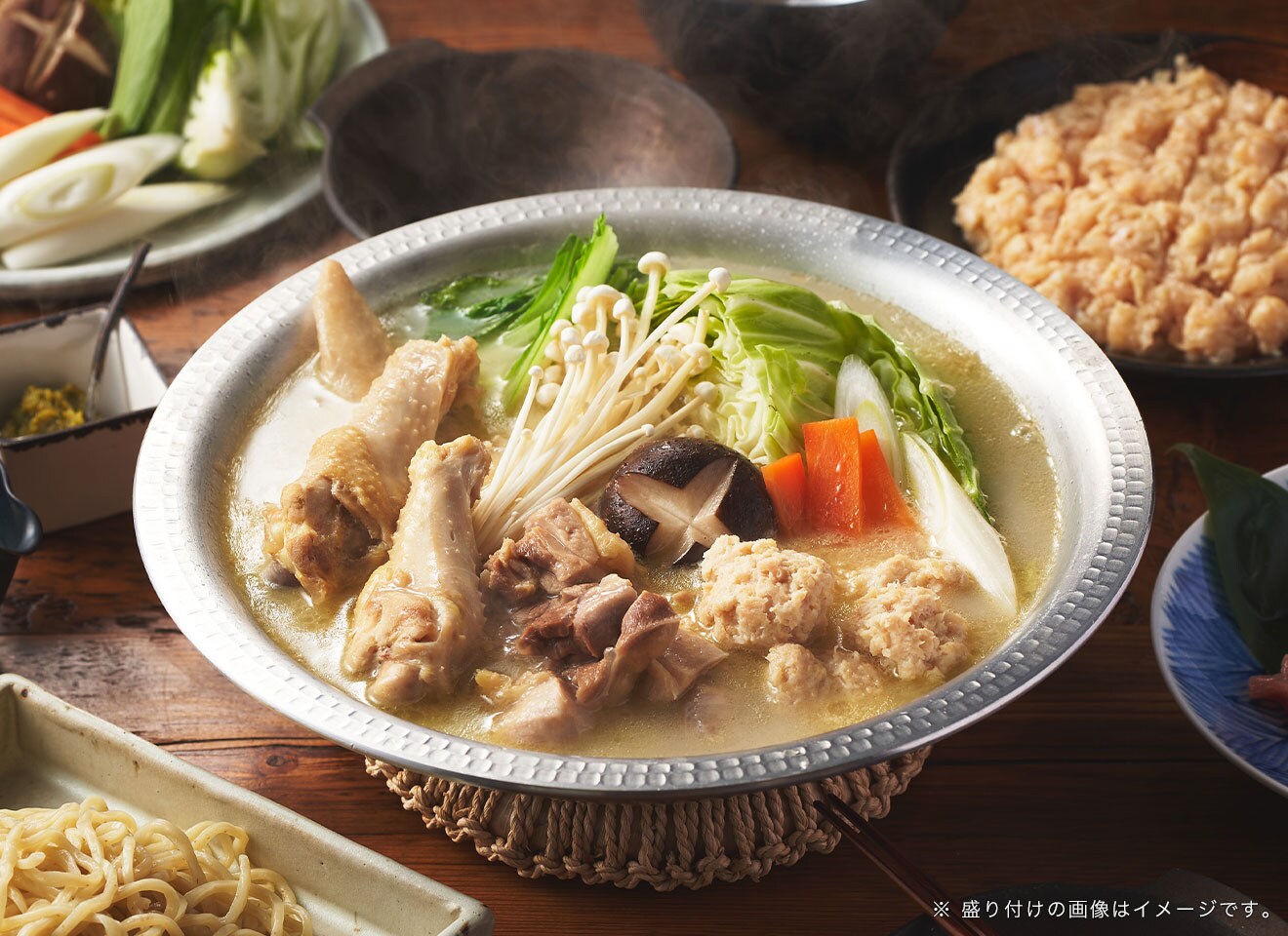 Oisix限定 濃厚鶏白湯スープの地鶏鍋 塚田農場 公式通販 Oisixおうちレストラン おいしい名店の看板メニューをお取り寄せ ギフトにもおすすめ