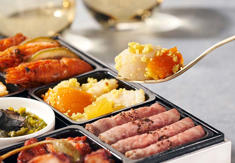 高砂×DEAN & DELUCAオードブル ｜ おせちの通販ならOisix（おいしっくす）