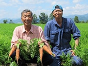 J 삳                                   