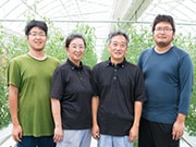 ���R �`������                                   