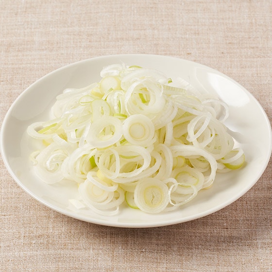 お鍋や炒めに！柔らかカット深谷長ねぎ|有機野菜 通販 Oisix