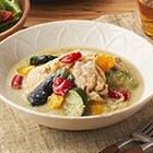 【パッとOisix】鶏と彩り野菜のグリーンカレー