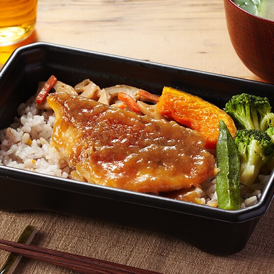 【パッとOisix】大戸屋　赤魚の味噌焼き弁当