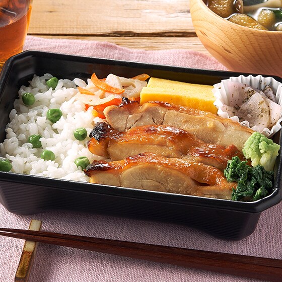 【パッとOisix】鶏照り焼きとグリンピースごはん