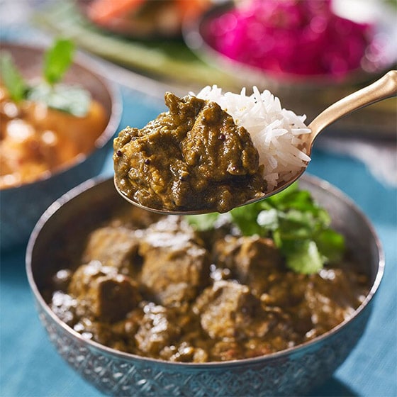 本格南インド風！レンズ豆と豚肉入りほうれん草カレー|有機野菜 通販