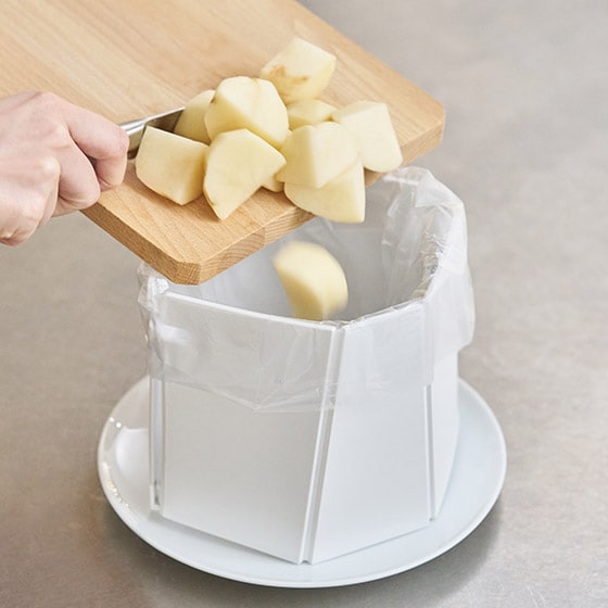 �����ɕ֗��I�A�C���b�v�z���_�[